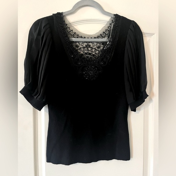 Nygard Collection Elegant Black Lace beaded Embroidery at Neckline SZ S - Picture 1 of 15